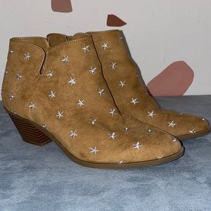 star booties